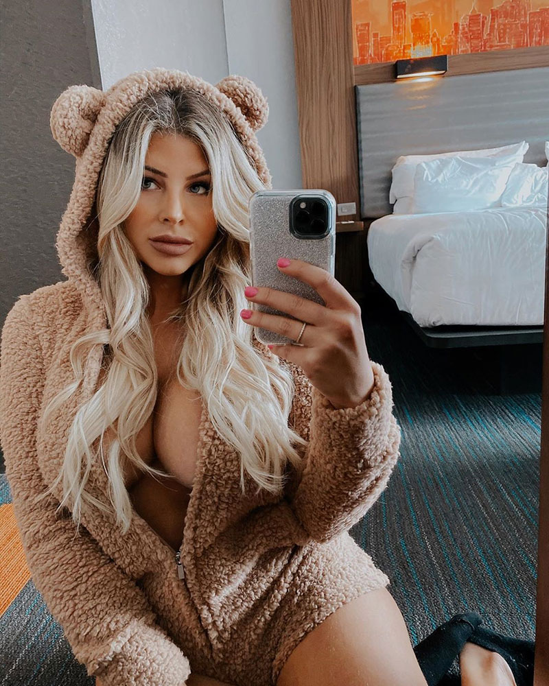 นางแบบช้ำ