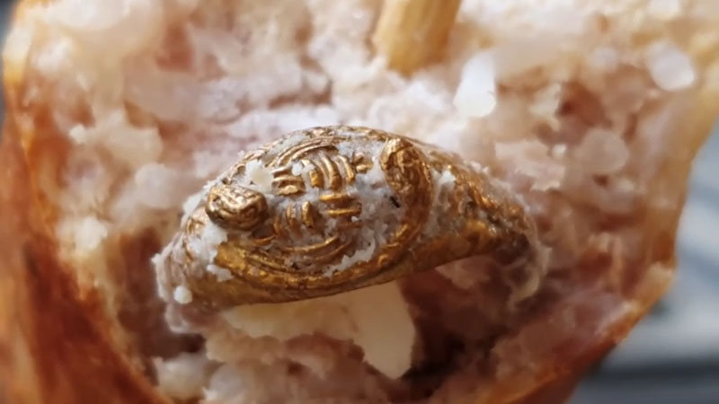 แหวนทองเหลือง