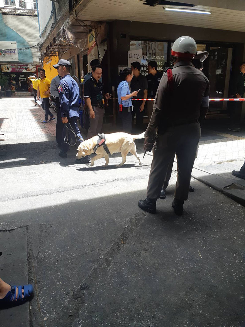 บีทีเอส ศาลาแดง