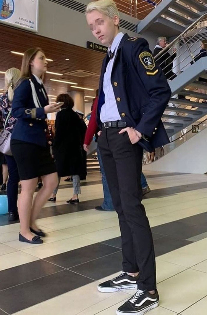 แก๊งวัยรุ่น 7 คน ชกสลบเหมือด