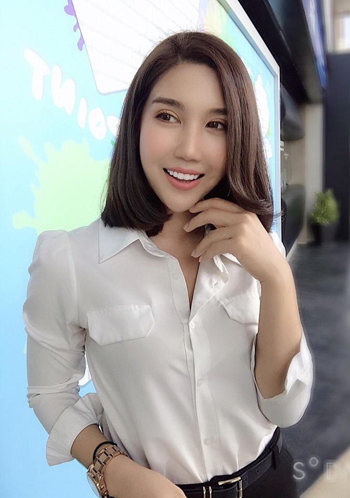 นักข่าวสาวชี้แจง 