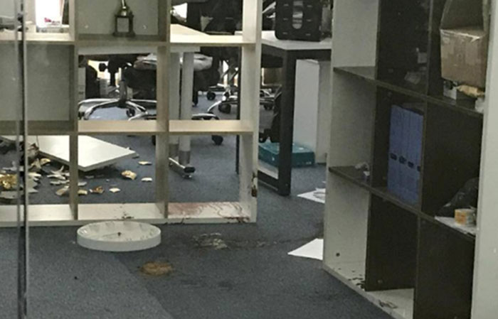 แค้นโดนไล่ออก