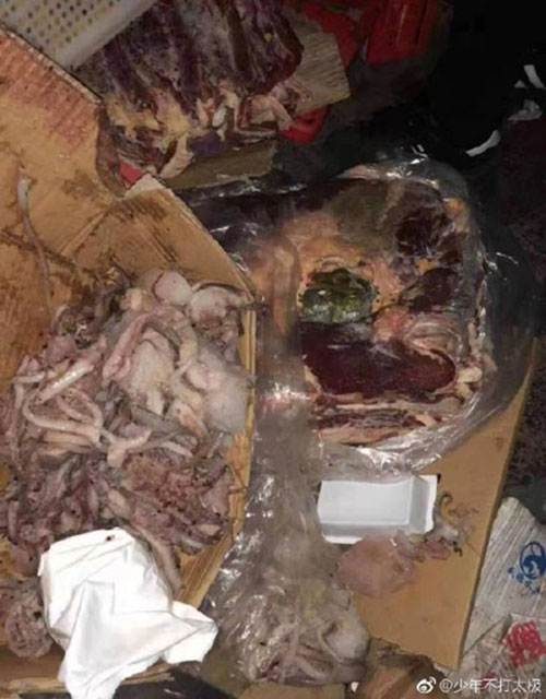 ครัวโรงเรียนสุดสยอง