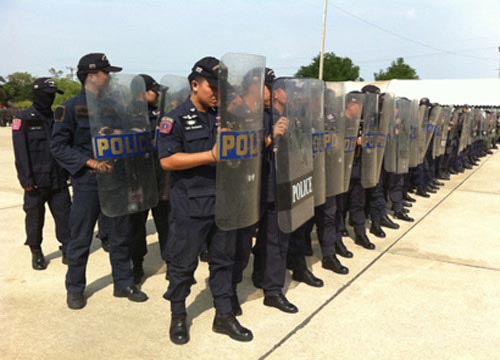 ตำรวจจัด 3 กองร้อยดูม็อบ เสธอ้าย  พล.อ.บุญเลิศ แก้วประสิทธิ์ ยันไม่น่าห่วง