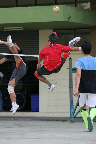 การแข่งขันตะกร้อ