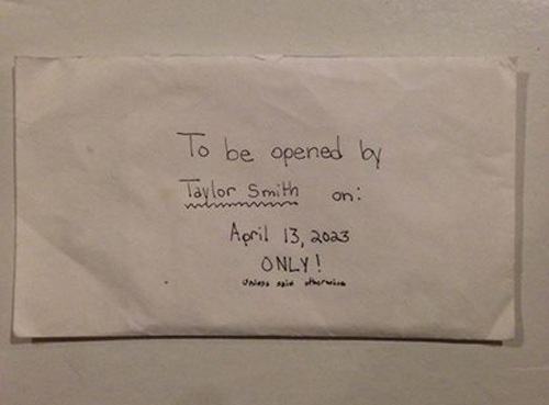 จดหมายถึงตัวเองใน 10 ปีข้างหน้า