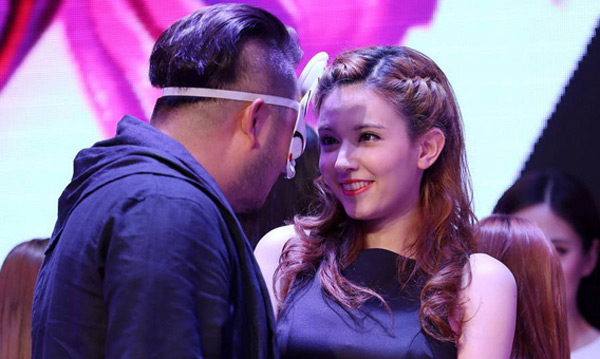 เศรษฐีจีนจัดหนัก ควัก 270 ล้าน จ้างนางเอก AV เป็นผู้ช่วยส่วนตัว