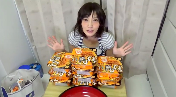 กินบะหมี่มื้อเดียว 3 กิโลกรัม