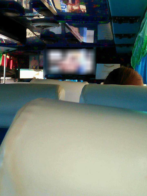 รถทัวร์ไทยเปิดหนังโป๊