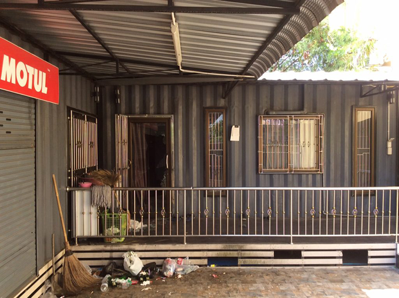 ยิงร้านซ่อมรถ