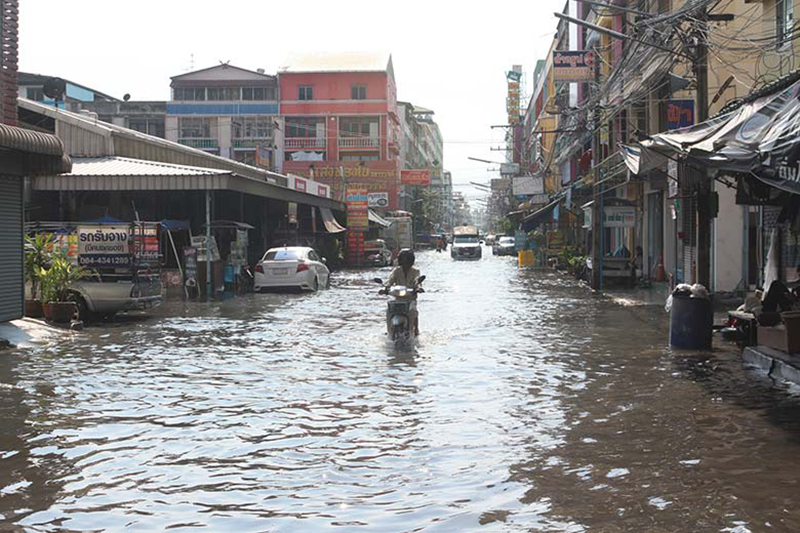 น้ำท่วมปทุมธานี