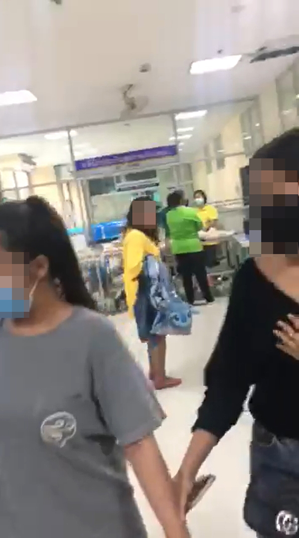 ลูกด่าแม่