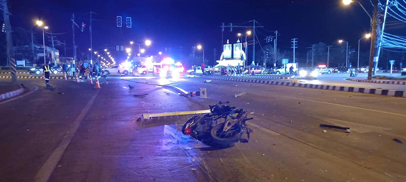 รถชนคนตาย