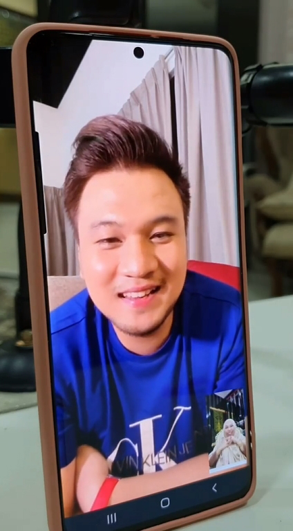 รับสมัครผู้ช่วย