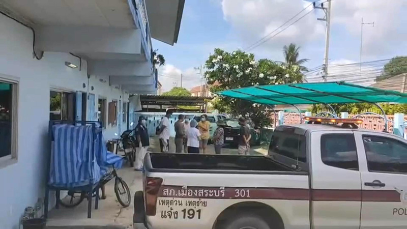 แม่นอนเฝ้าศพลูก