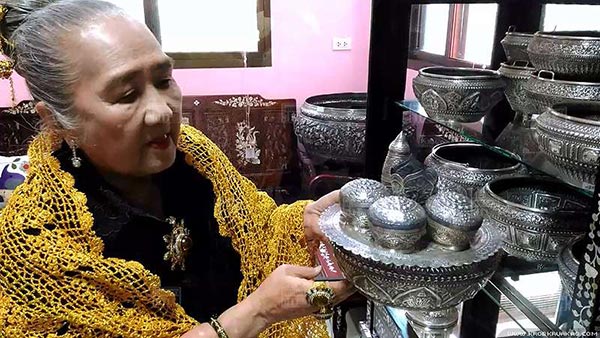 เจ้าสร้อยมาลา