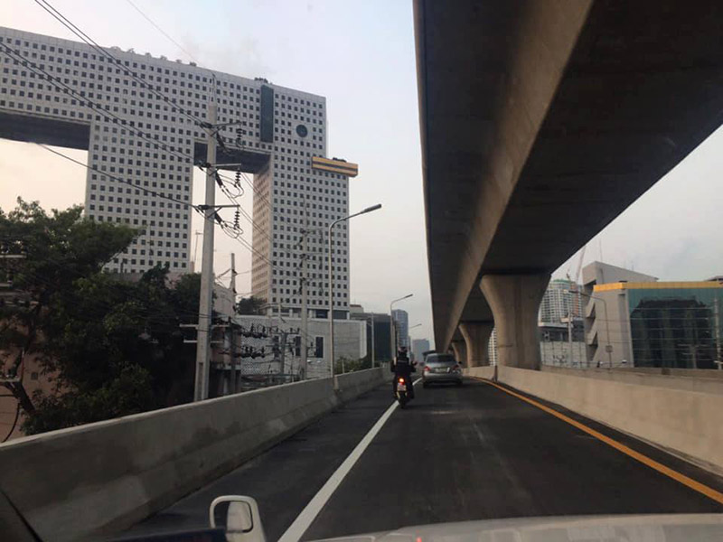 สะพานข้ามแยกรัชโยธิน