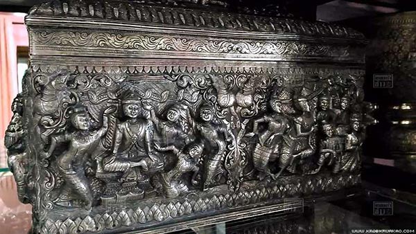 เจ้าสร้อยมาลา