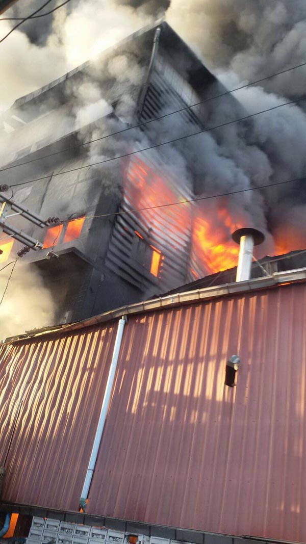 ไฟไหม้โรงงานสี สมุทรปราการ