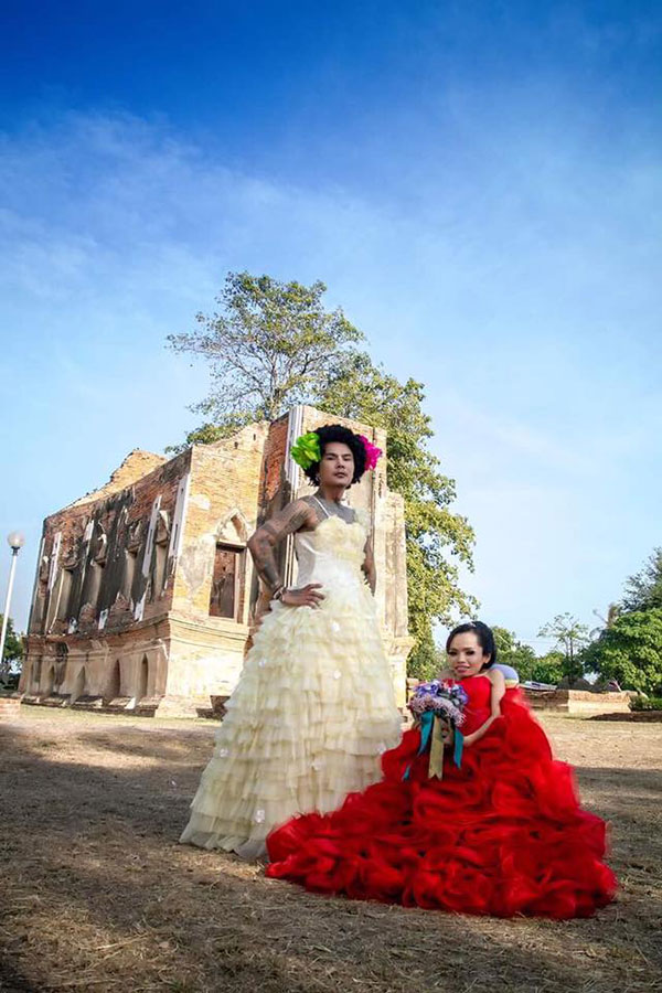 แต่งหน้าพรีเวดดิ้งฟรีให้สาวพิการ 