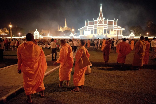 พระราชพิธีถวายพระเพลิงพระบรมศพ สมเด็จพระนโรดม สีหนุ