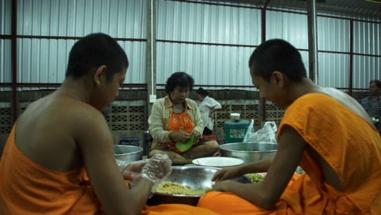 หลวงพี่ช้าง พระนักพัฒนาแห่งพรหมพิราม