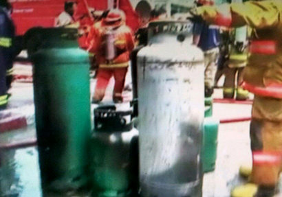 แก๊สบึ้มร้านสเต็กรร.ปิคนิคซ.รางน้ำไฟโหมไหม้-เจ็บอื้อ