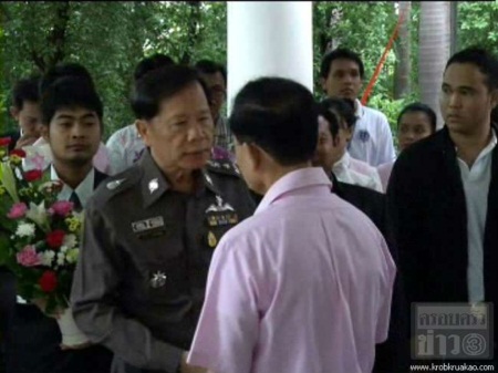 สมชาย วงศ์สวัสดิ์ เปิดบ้านให้อวยพรวันคล้ายวันเกิด