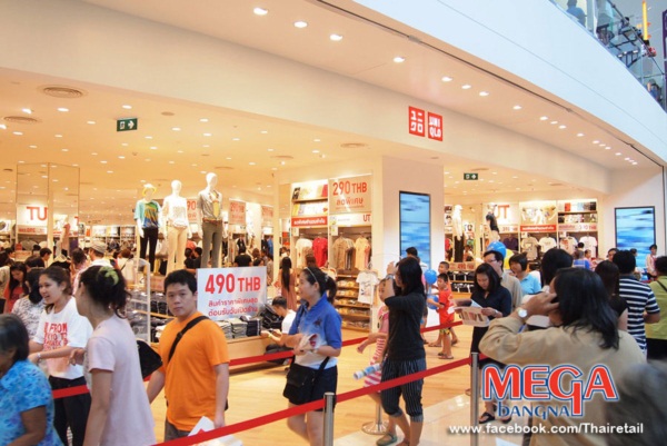 พาเดินเที่ยว ช้อป ชิม ชิล @Mega Bangna 