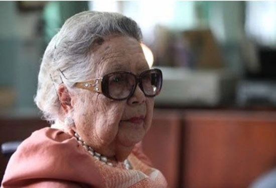 ท่านผู้หญิงยสวดี อัมพรไพศาล 