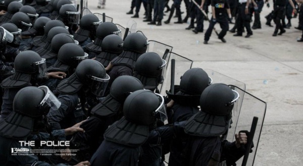 ภาระและการฝึกฝน ของเหล่าตำรวจควบคุมฝูงชน