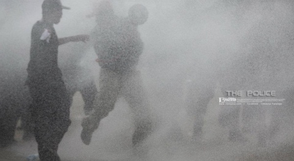 ภาระและการฝึกฝน ของเหล่าตำรวจควบคุมฝูงชน