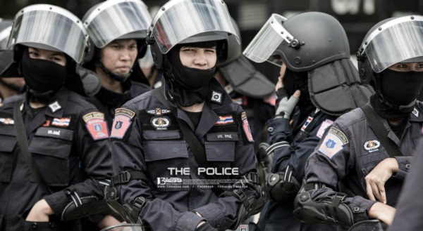 ภาระและการฝึกฝน ของเหล่าตำรวจควบคุมฝูงชน