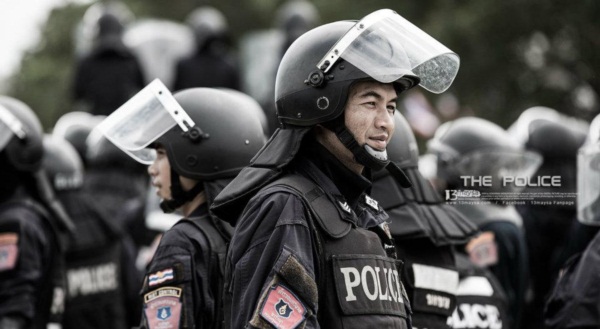 ภาระและการฝึกฝน ของเหล่าตำรวจควบคุมฝูงชน