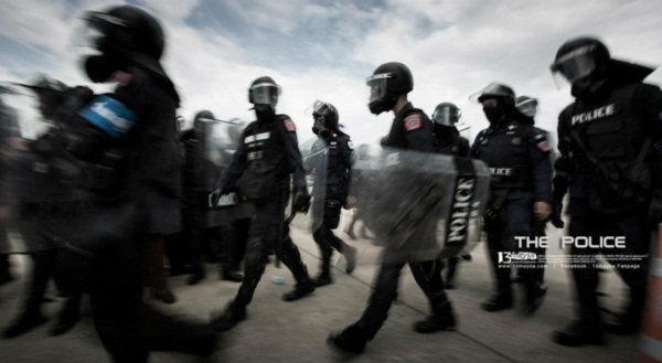 ภาระและการฝึกฝน ของเหล่าตำรวจควบคุมฝูงชน