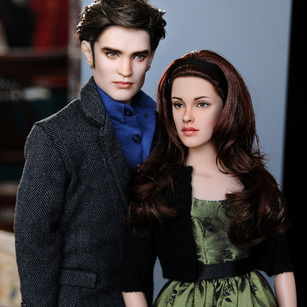 ทึ่ง! ศิลปินรีเพนท์ตุ๊กตา เอ็ดเวิร์ด-เบลล่า เหมือนจริงเว่อร์