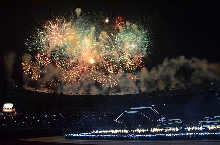 พิธีปิดซีเกมส์ ครั้งที่ 27 ภาพบรรยากาศพิธีปิดซีเกมส์ พม่า 2013