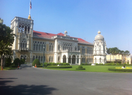 ทำเนียบฯ งดจัดงานวันเด็กแห่งชาติ 2557 หวั่นไม่ปลอดภัย