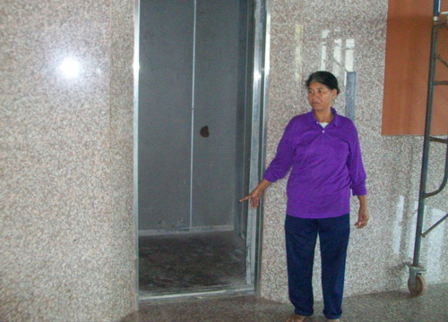 ฮือฮา! โบสถ์ไฮเทค ลงทุนเกือบ 100 ล้าน มีลิฟท์-บันไดเลื่อน