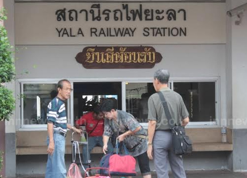 รถไฟสายสุราษฎร์ฯ-สุไหงโก-ลก ตกรางที่ยะลา