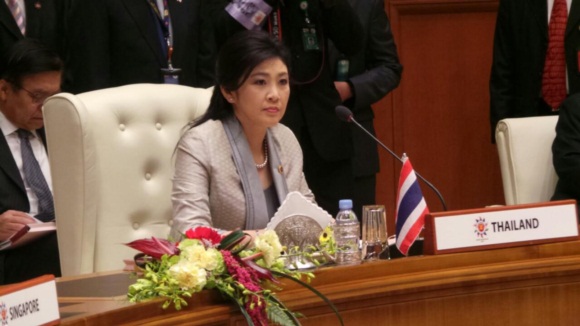 เปิดฉาก อาเซียนซัมมิท ครั้งที่ 22  - ยิ่งลักษณ์ บินร่วมประชุม 