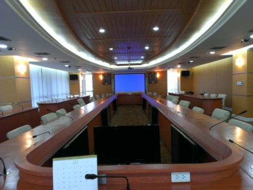 ทัวร์ กสทช. เปิดห้องประมูล 3G ก่อนชิงเค้ก 16 ตุลาคม