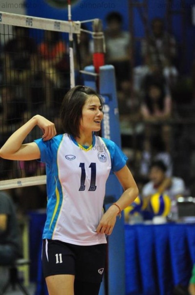 ดาวรุ่งนักตบ คารีน่า เคราเซอร์ นางฟ้าแห่งวงการวอลเลย์ไทย