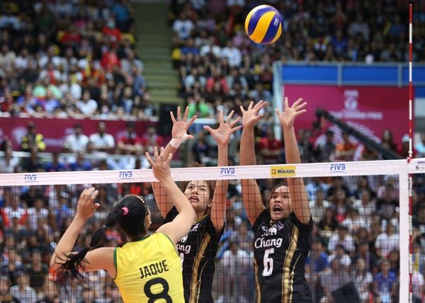 วอลเลย์บอลหญิงไทย บราซิล