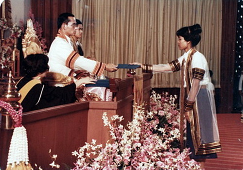 9 เรื่องเล่า จากในหลวง ที่แทบไม่มีใครเคยได้ฟัง