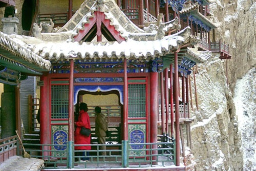 สถาปัตยกรรมโบราณบนยอดเขาสุดตระการตา