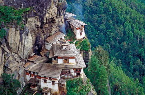 สถาปัตยกรรมโบราณบนยอดเขาสุดตระการตา