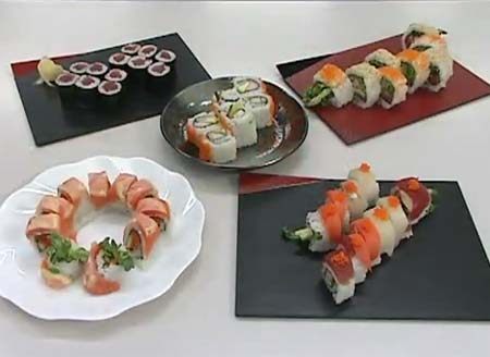 Sushibot เครื่องทำซูชิไฮเทคแสนสะดวกจากญี่ปุ่น