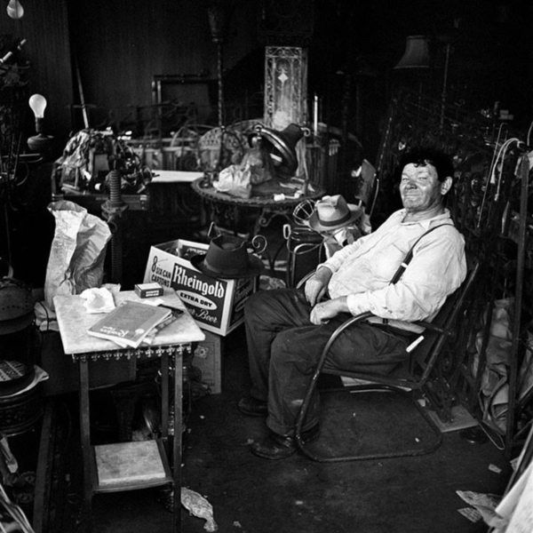 ผลงานสตรีทโฟโต้ของหญิงมะกัน ถูกค้นพบและโด่งดัง หลังเจ้าตัวเสียชีวิต