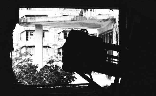 33 ภาพเกาะฮาชิมะ ฉบับขาว-ดำ กับบรรยากาศสวยงามปนหลอน 